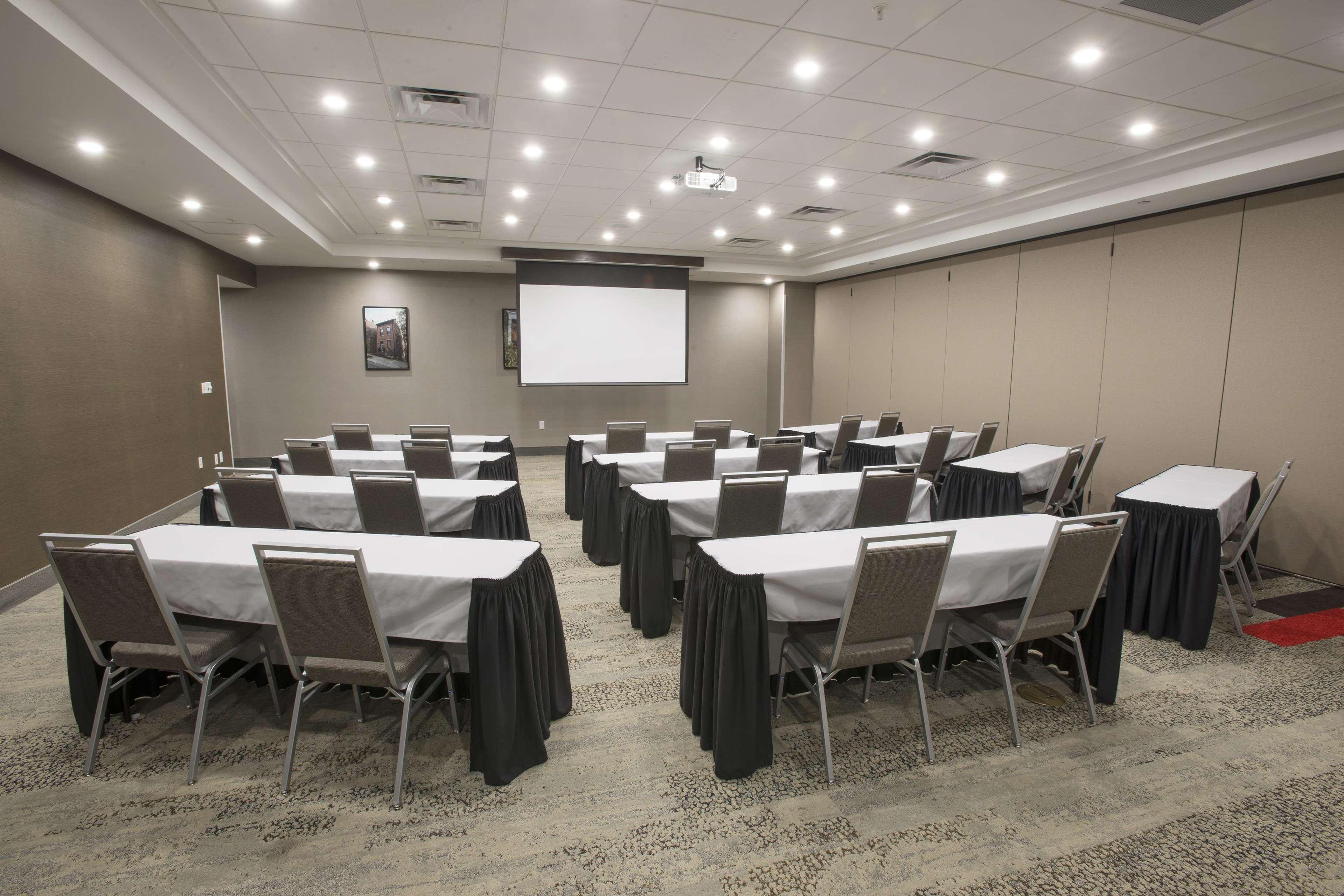 Hampton Inn & Suites - Cincinnati/Kenwood, Oh Silverton Екстер'єр фото