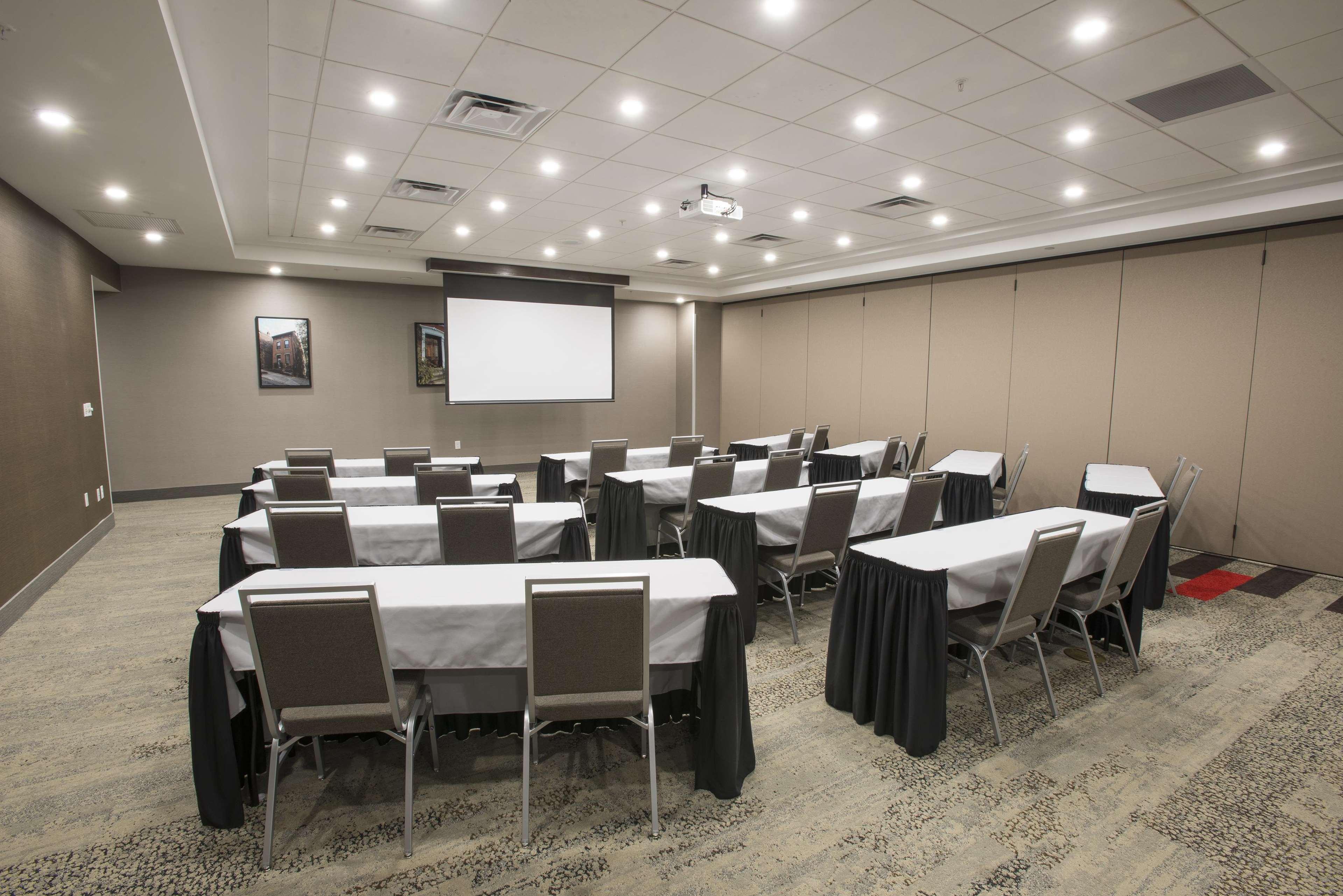 Hampton Inn & Suites - Cincinnati/Kenwood, Oh Silverton Екстер'єр фото