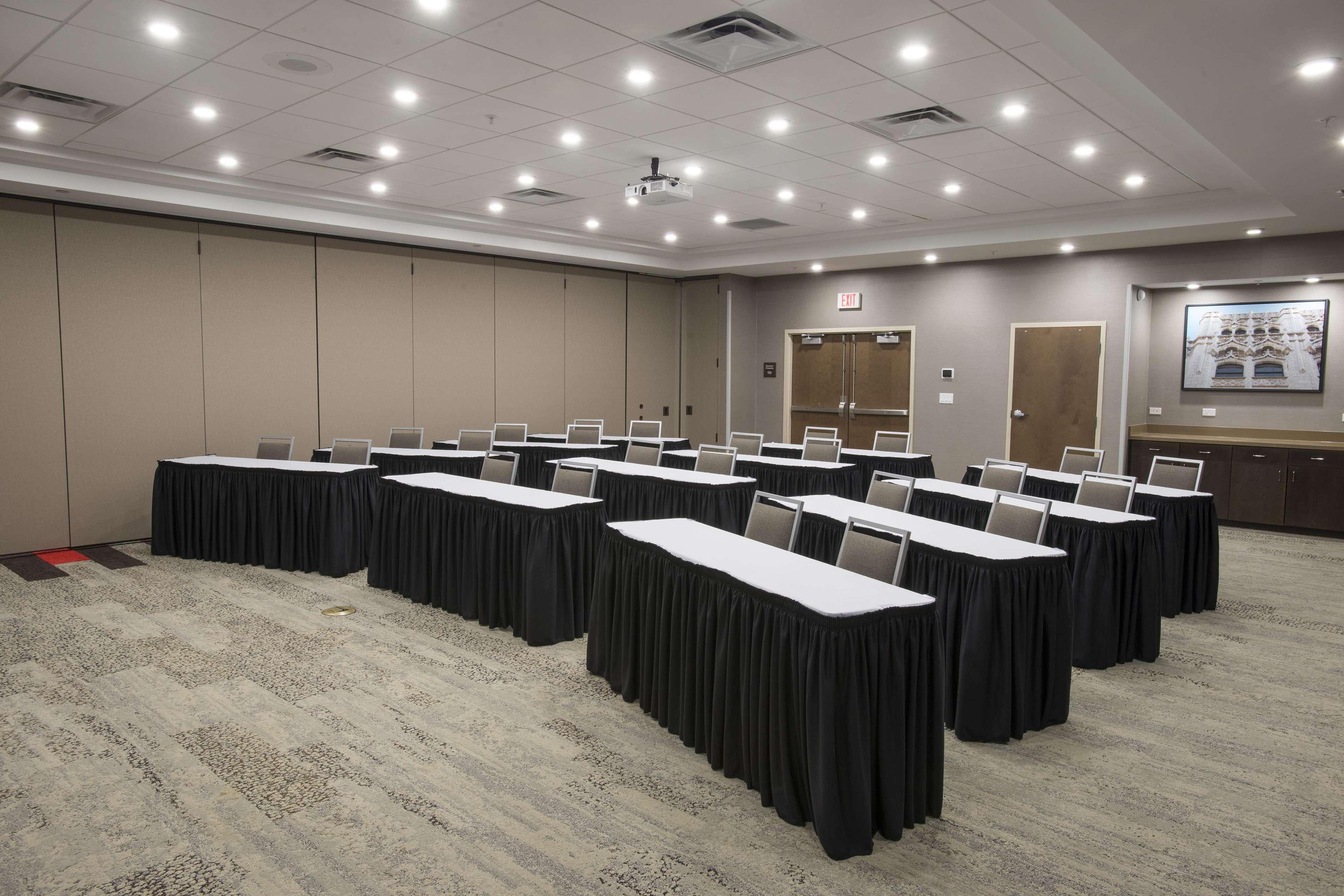 Hampton Inn & Suites - Cincinnati/Kenwood, Oh Silverton Екстер'єр фото