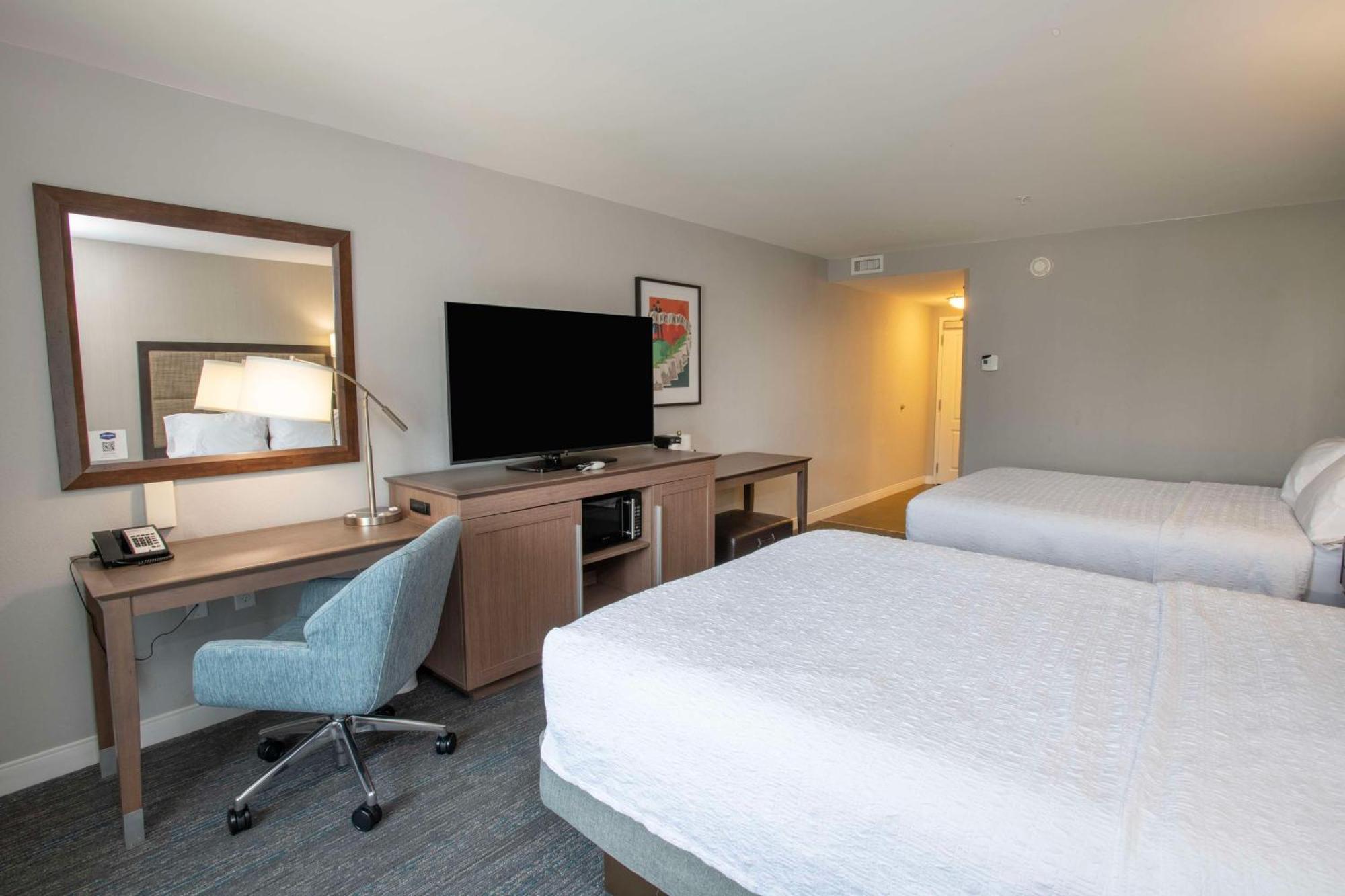 Hampton Inn & Suites - Cincinnati/Kenwood, Oh Silverton Екстер'єр фото